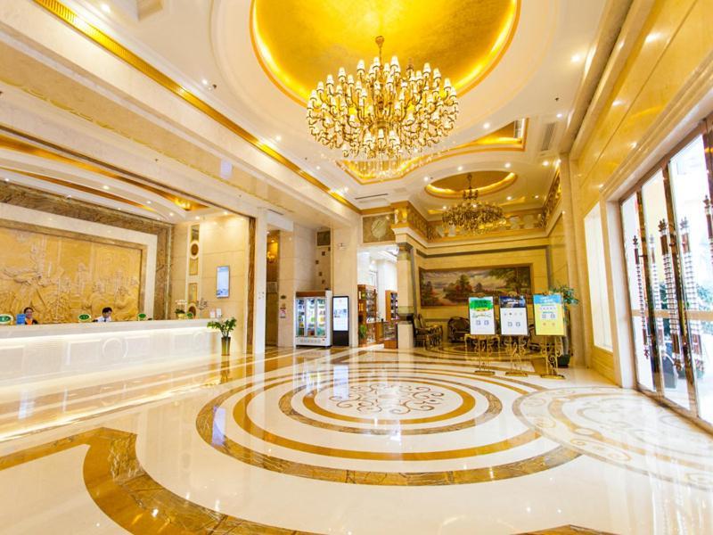 فندق فيينا فرع جوانجتشو جينشازو فوشان المظهر الخارجي الصورة
